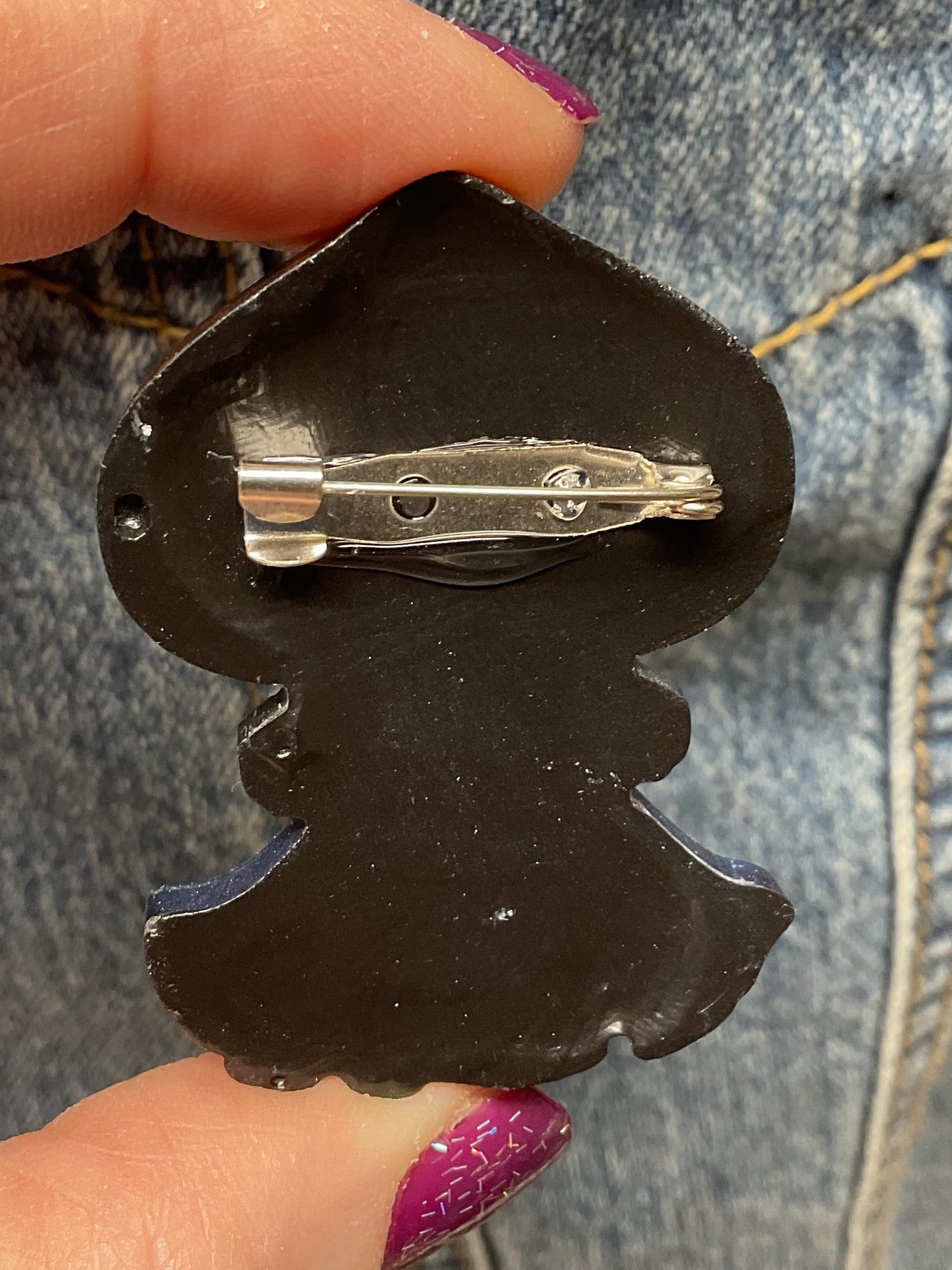 Red & Blue Flatwoods Monster Pin