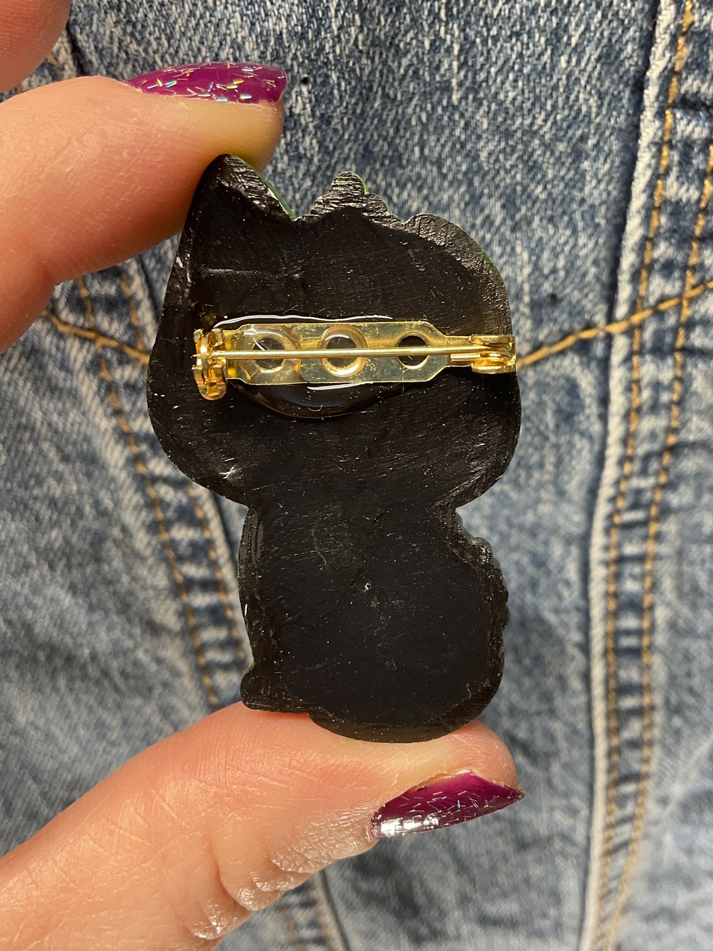 Glow in the Dark Chupacabra Pin