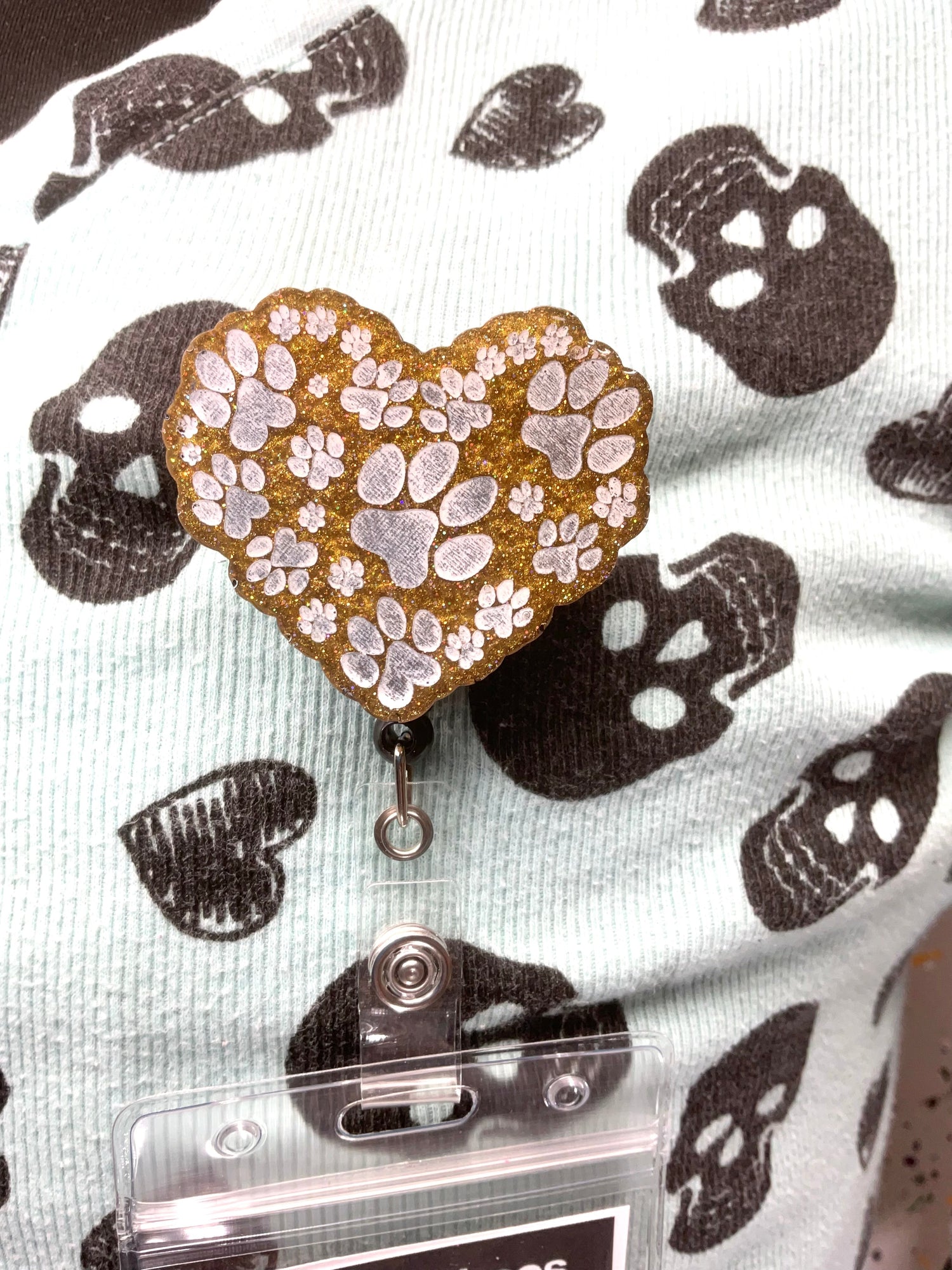 BADGE REELS - Pawprint Heart
