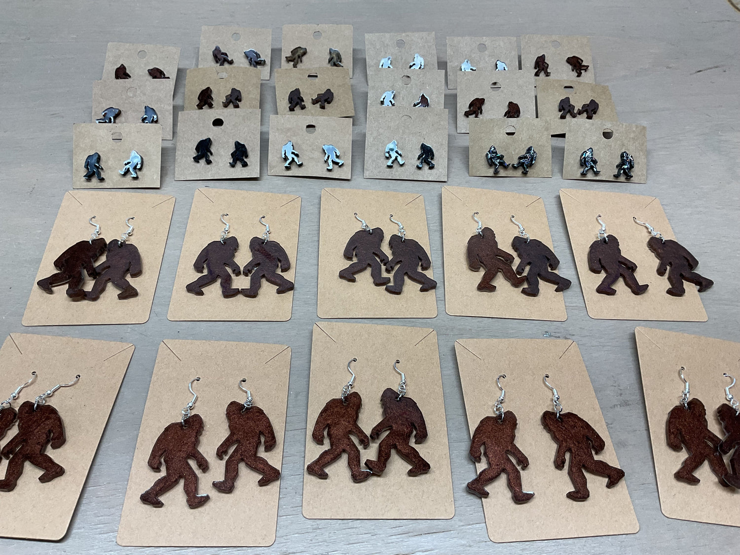 HYPOALLERGENIC EARRINGS - Bigfoot