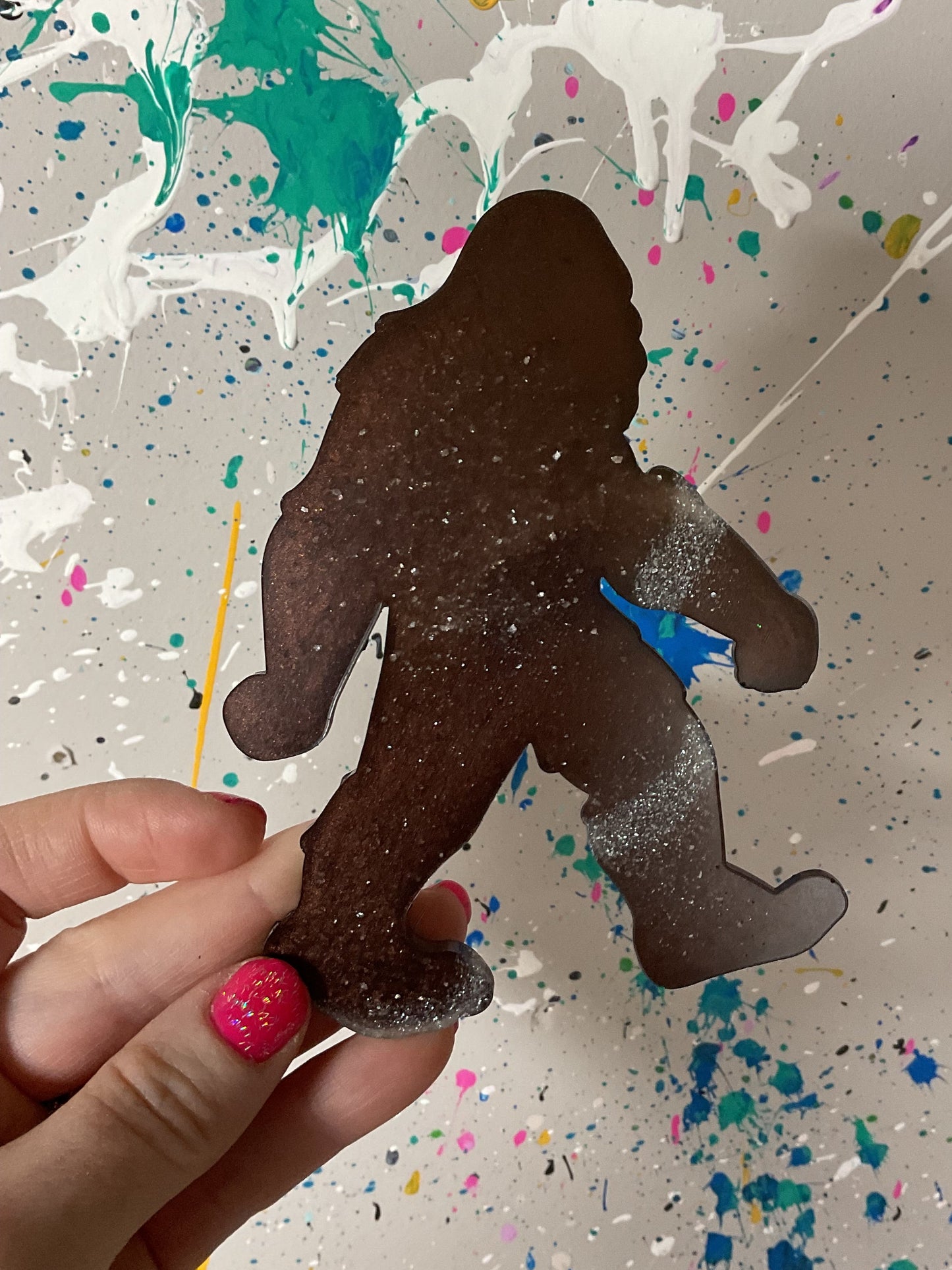 Large Brown & White Bigfoot Magnet - 5 Inches Tall