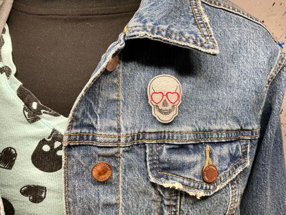 White Skull Pin with Heart Eye Glasses