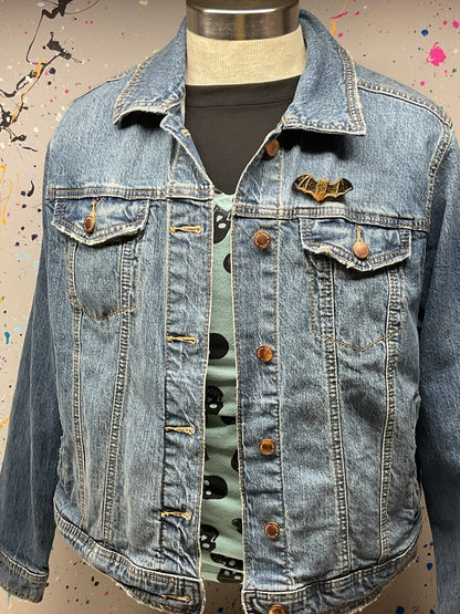 Yellow & Black Bat Pin