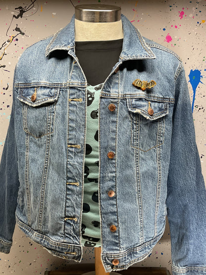 Gold Bat Pin- Glow in the Dark Glitter