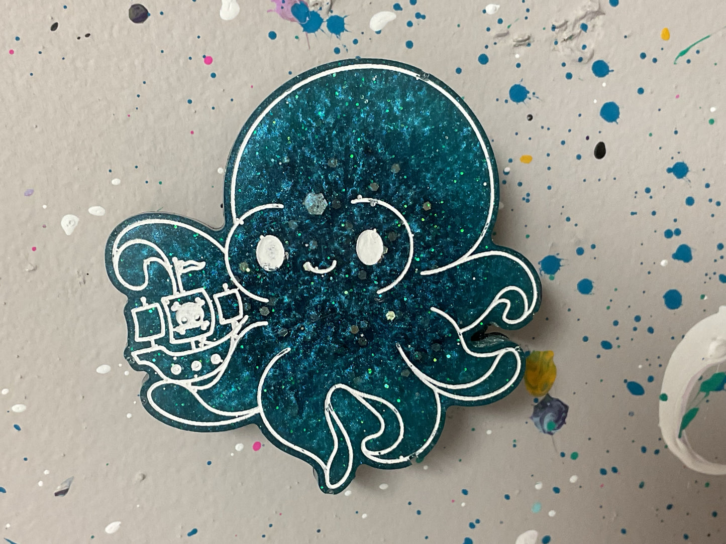 Small Teal Kraken Magnet With Silver Glitter