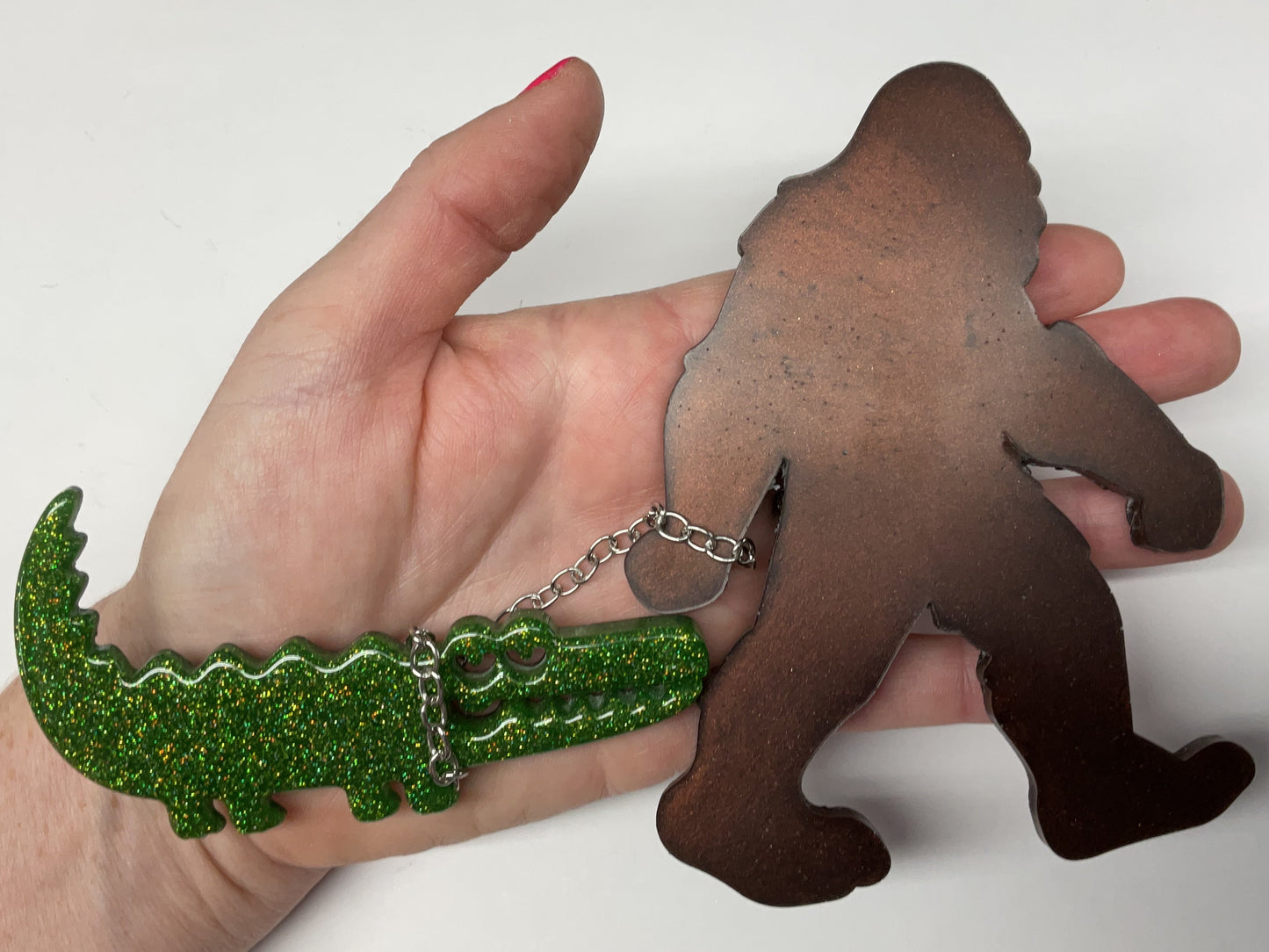 Large Bigfoot Walking Alligator Magnet