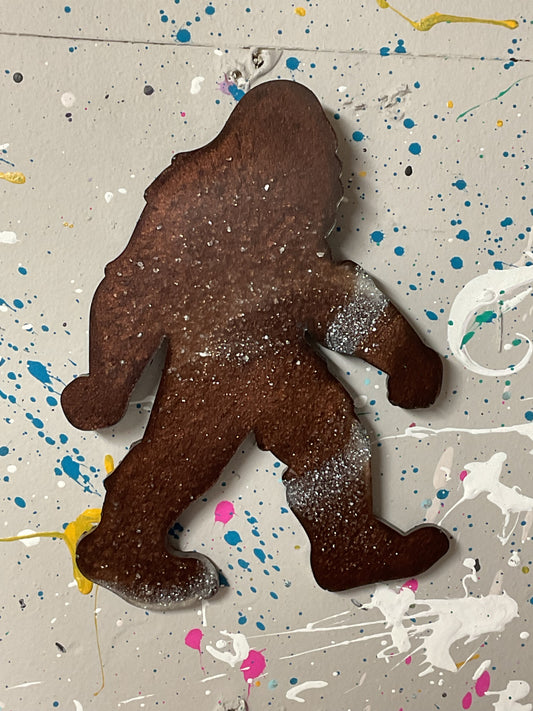 Large Brown & White Bigfoot Magnet - 5 Inches Tall