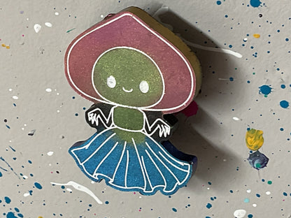 Small Flatwoods Monster Magnet- Color Shift