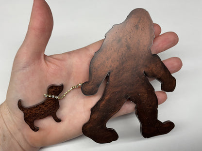 Large Bigfoot Walking Dog Magnet - Puppy With Diamond Chain