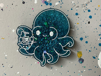 Small Teal Kraken Magnet With Green Glitter