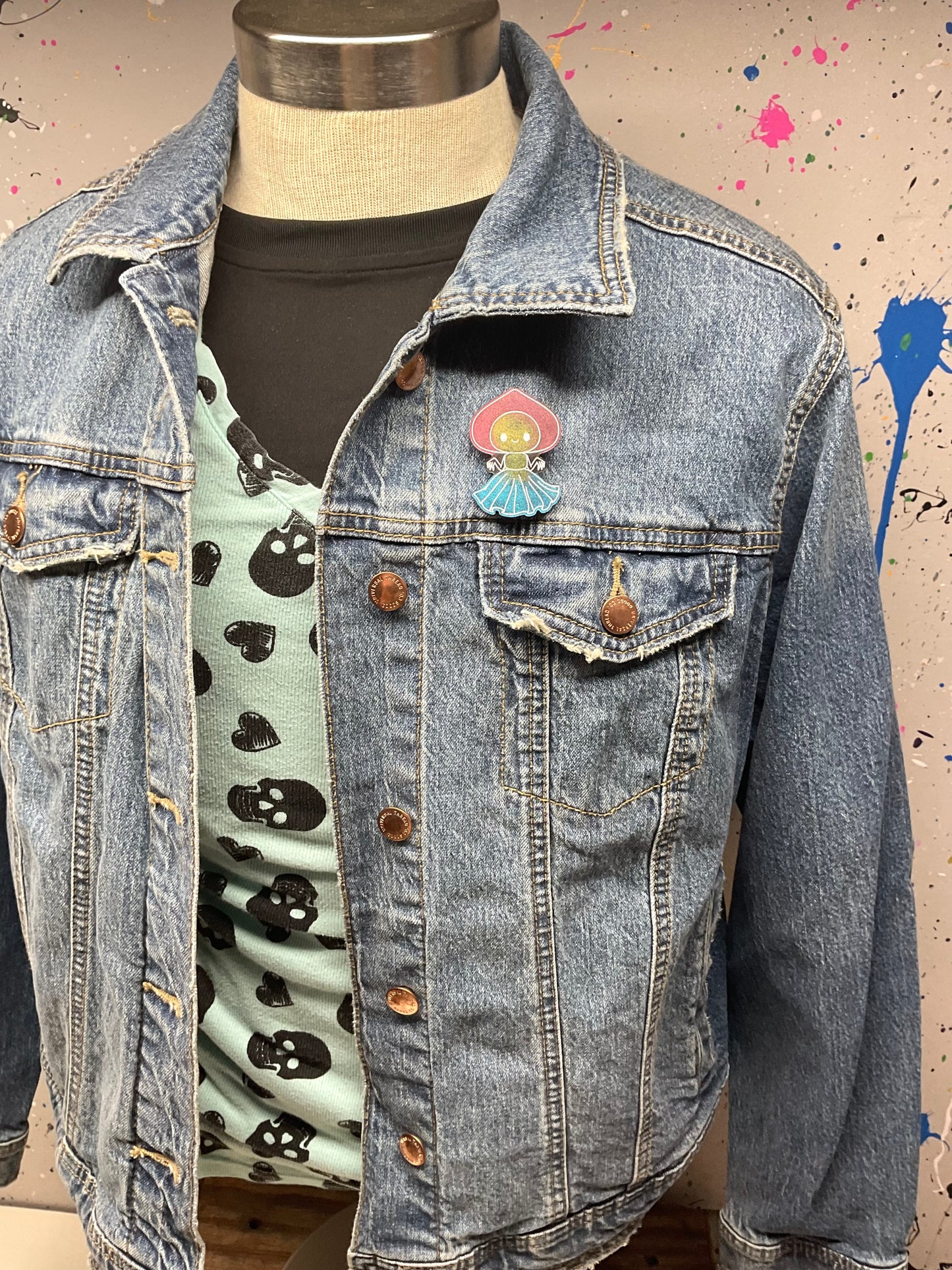 Red & Blue Flatwoods Monster Pin