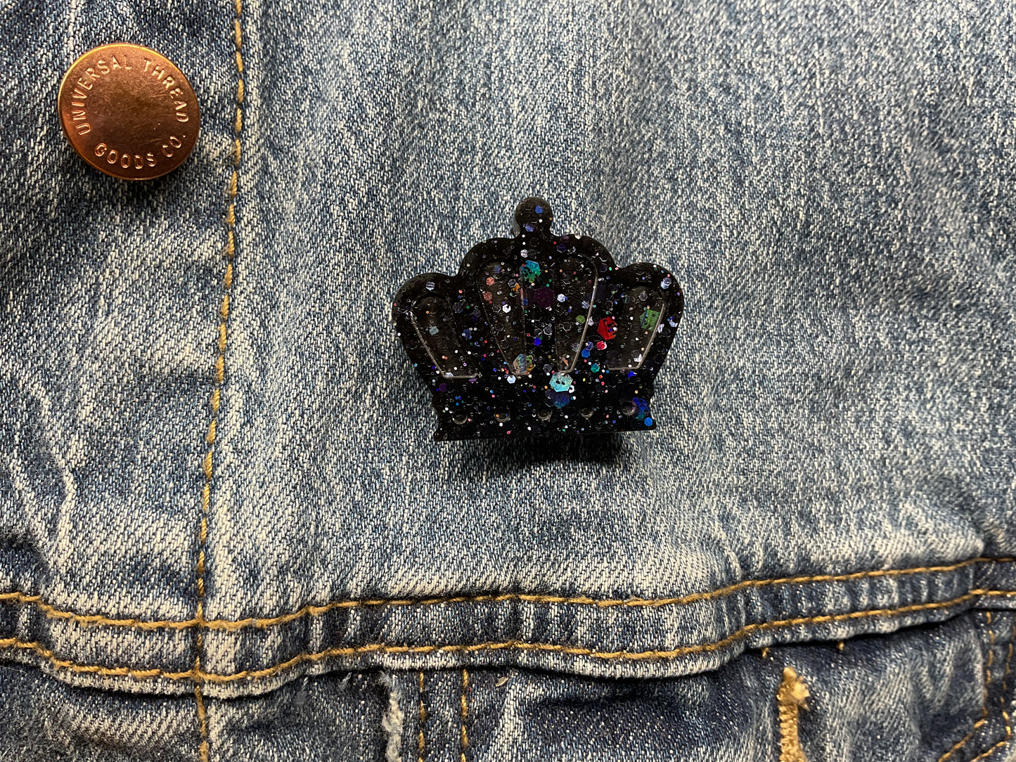 Black Glitter Crown Pin