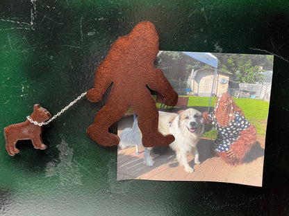Large Bigfoot Walking Dog Magnet - French Bulldog Thin Chain