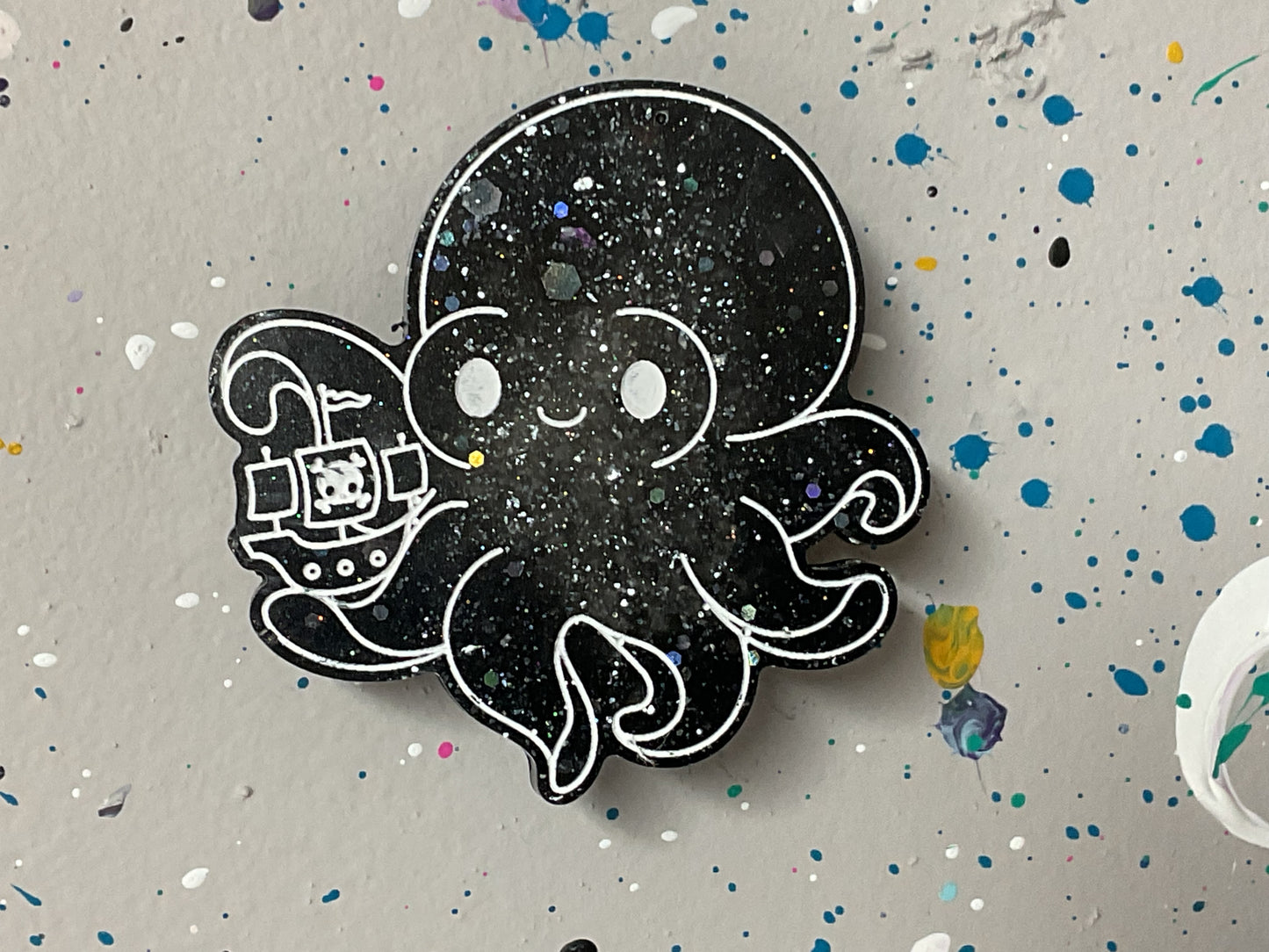 Small Holographic Black Kraken Magnet