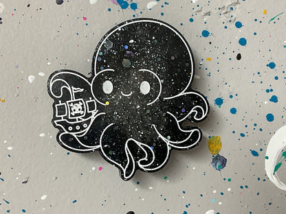 Small Holographic Black Kraken Magnet