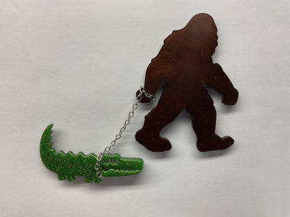 Large Bigfoot Walking Alligator Magnet